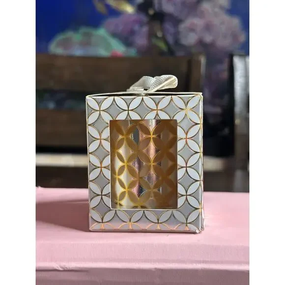 2 oz nest candle sparkling cassis - Picture 6 of 6